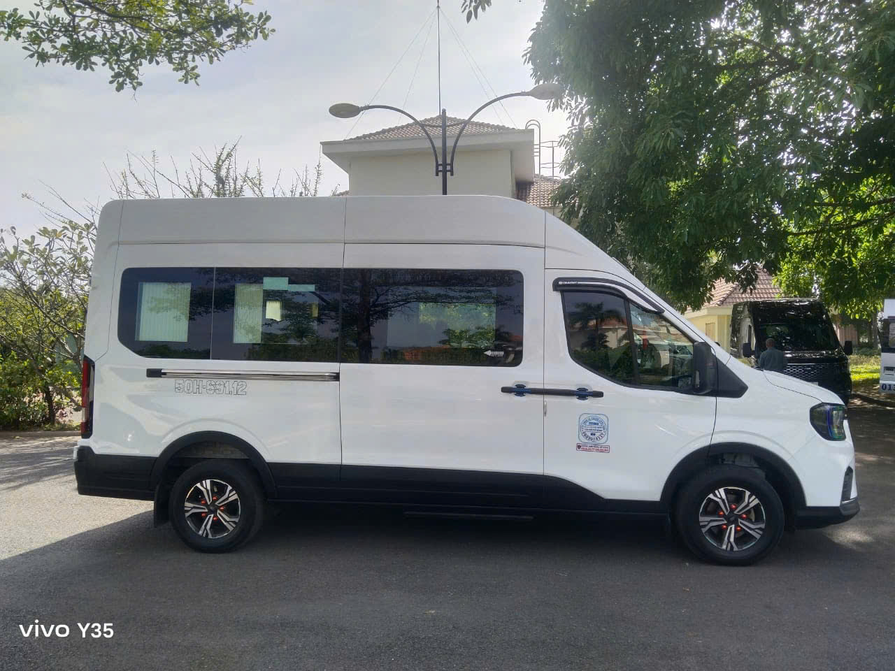 CHO THUÊ XE 16 CHỖ